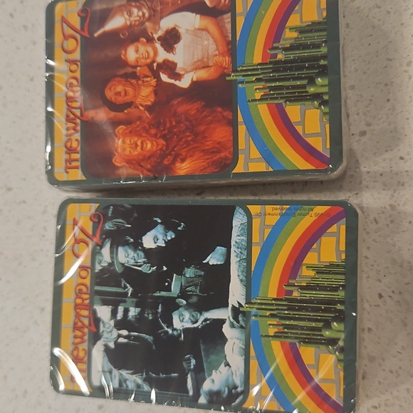 NIB - The Wizard of Oz Playing Cards In Collectible Tin - Picture 3 of 5